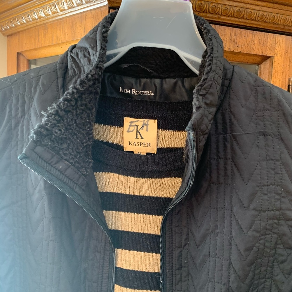 2pc, Vest is lg Kim Rogers, sweater is med Kasper